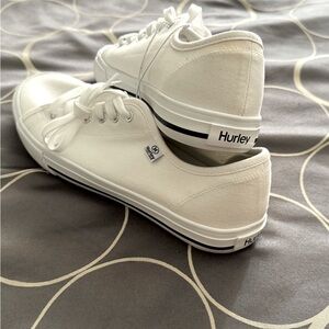 Hurley canvas sneakers
